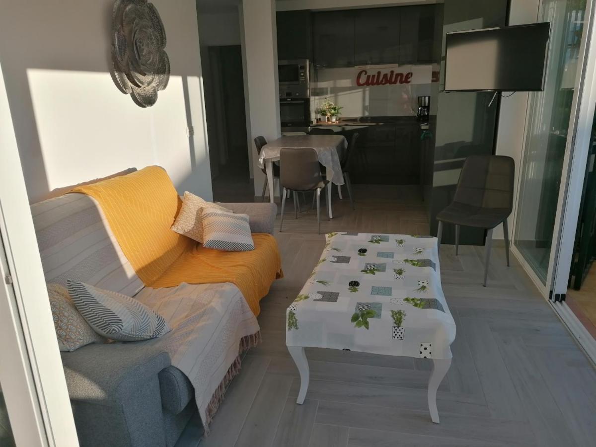 Appartement Moderne Pour 6 Adultes Benalmadena Exterior photo